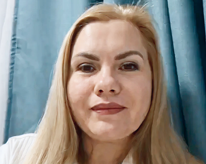 Анна Бурова